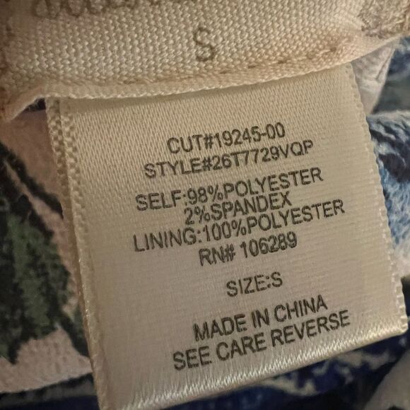 Gorgeous Altar’d State size S blue floral romper - Picture 9 of 9